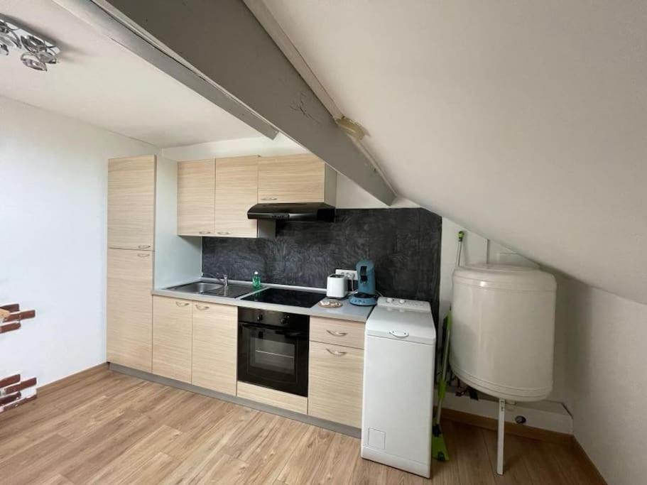 Edouard 2. Logement Complet. Charleville-Mezieres Exterior photo